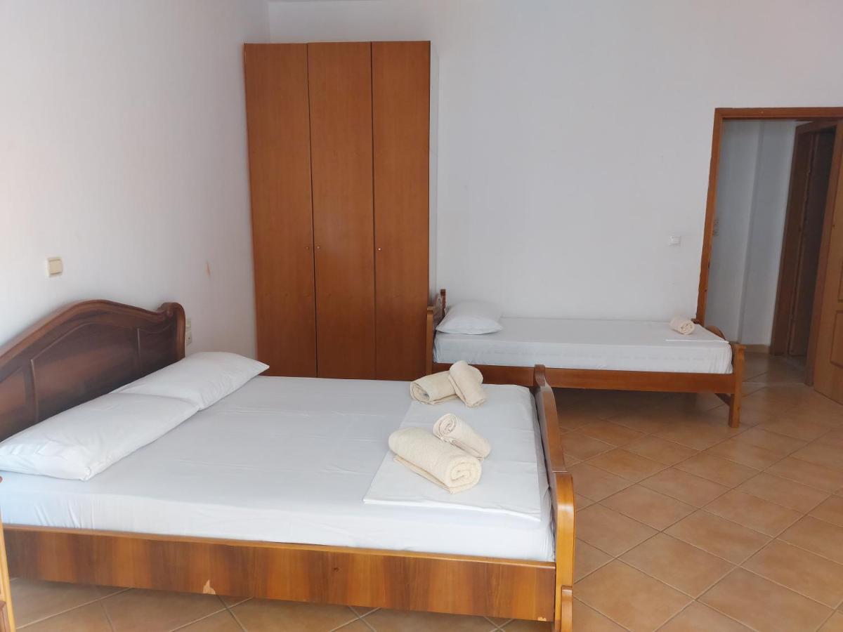 Family Apartments Sarandë Dış mekan fotoğraf